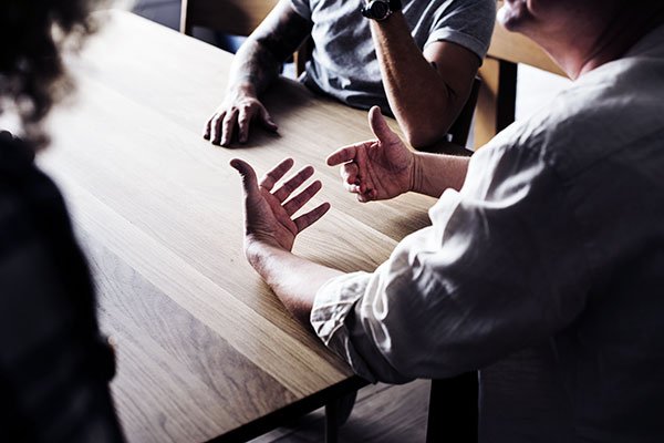 CÓMO TRANSMITIR UN MENSAJE VERBAL CON EFICACIA